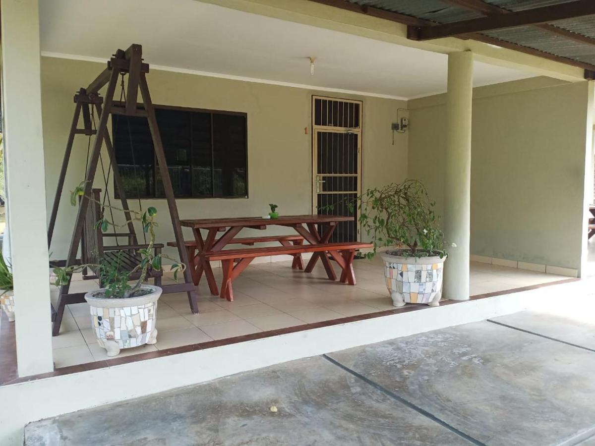 Mb Camp Singkil Hotel Gosongtelaga Exterior foto