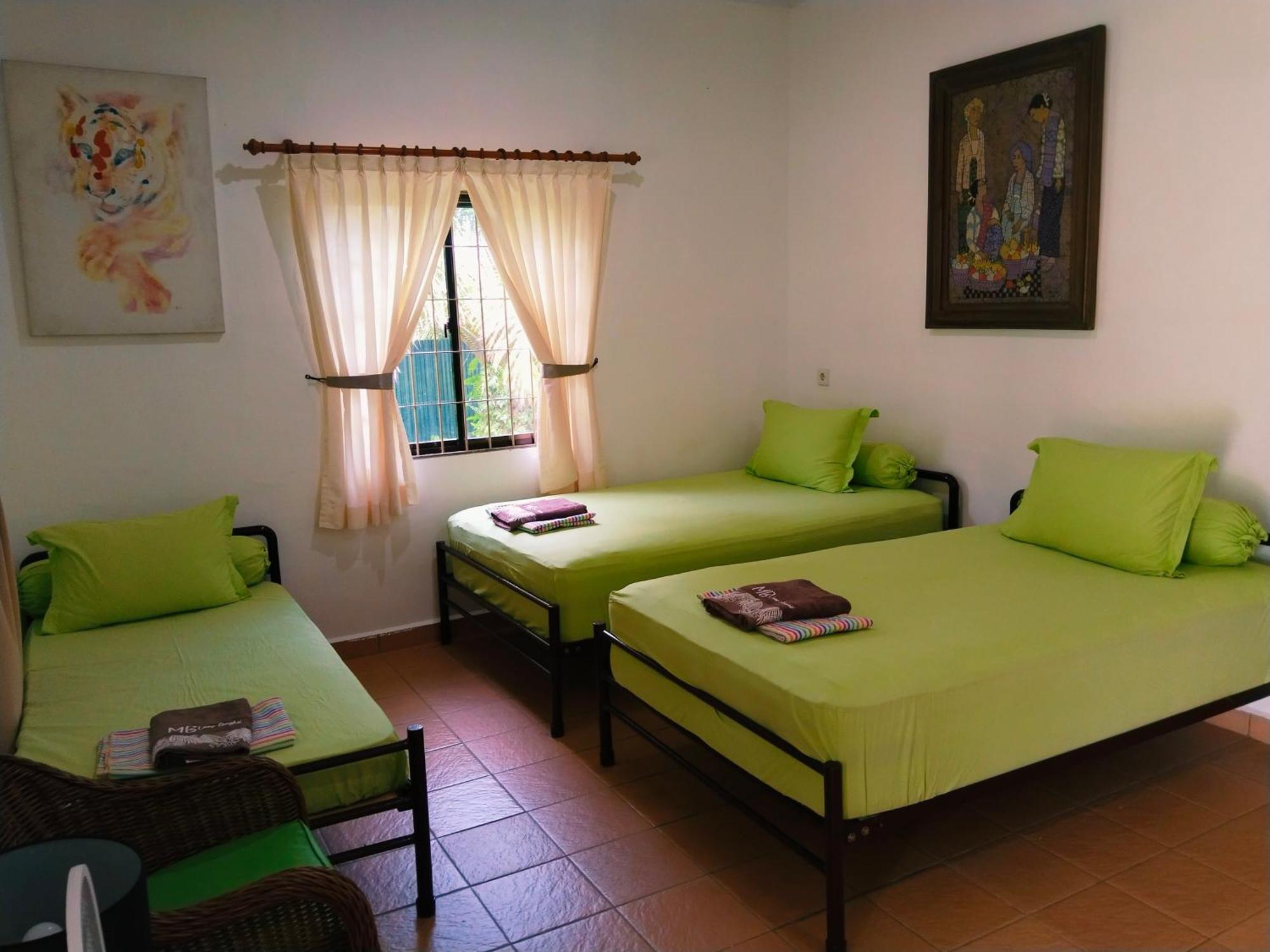 Mb Camp Singkil Hotel Gosongtelaga Exterior foto