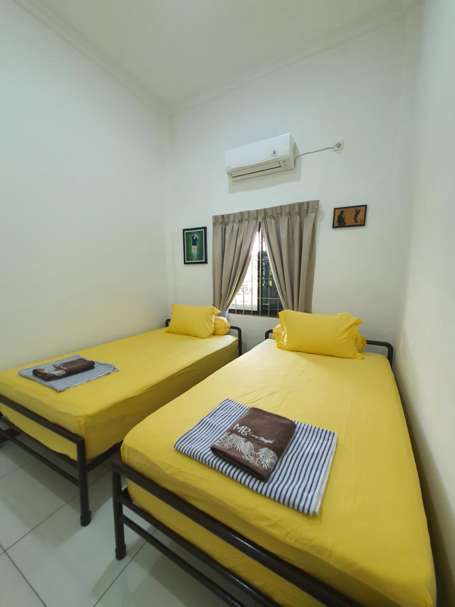 Mb Camp Singkil Hotel Gosongtelaga Exterior foto